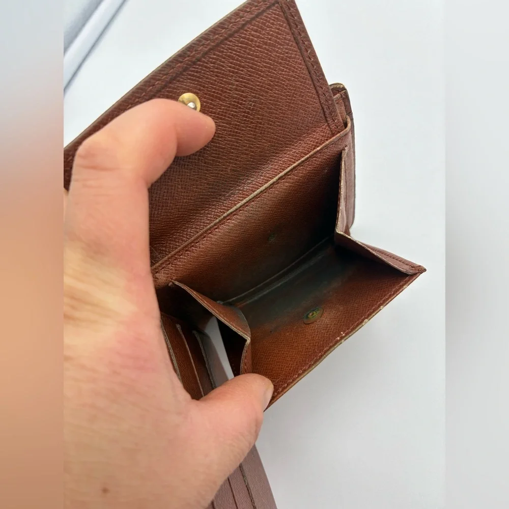LOUIS VUITTON PORTEFEIULLE BROWN MONOGRAM MARCOS BIFOLD WALLET